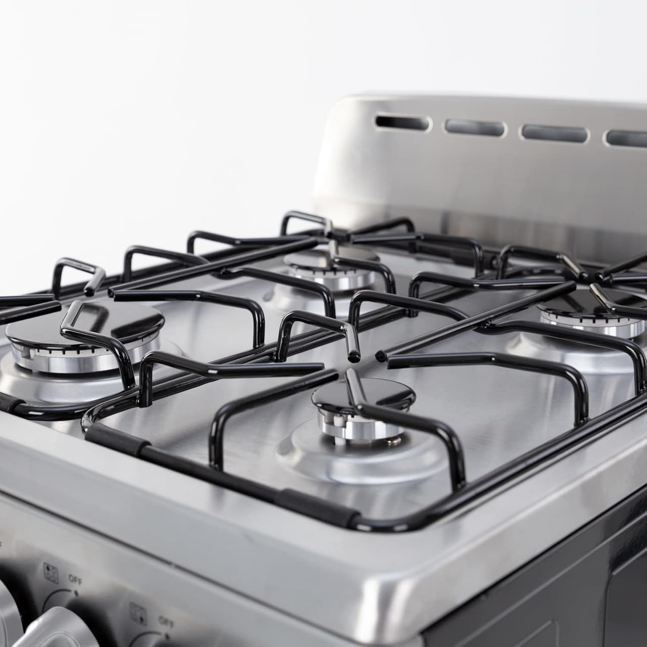 Cooking in Compact Spaces: A Deep Dive into the Avanti GR2013CSS Gas Range Cover